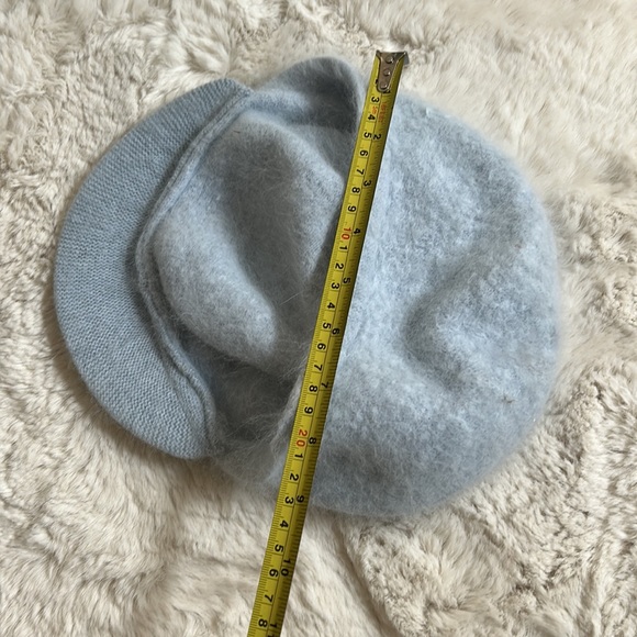 Cashmere/natural blend hat - Picture 5 of 6